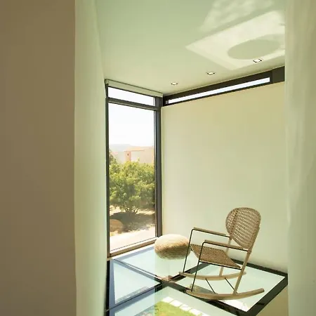 Luxury Mirror - 200meters From The Daratsos