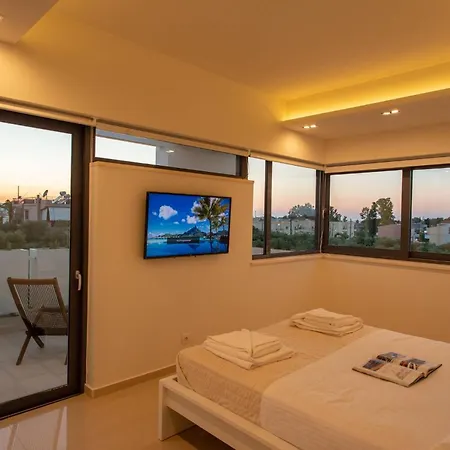 Luxury Mirror - 200meters From The וילה