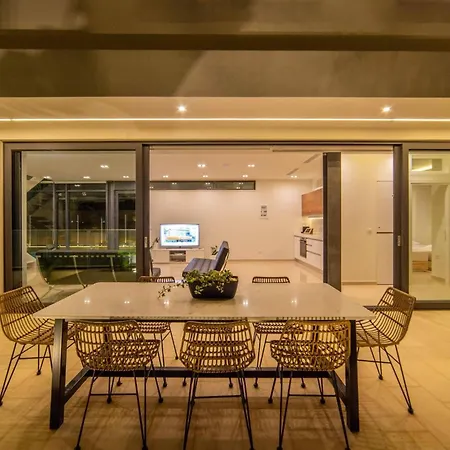 וילה Luxury Mirror - 200meters From The Daratsos