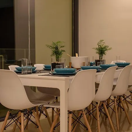 Luxury Mirror - 200meters From The Villa